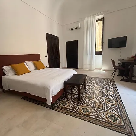 Palazzo Conserva *